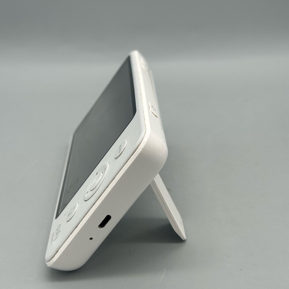 Eufy T8301 SpaceView Security Baby Monitor & Camera - Picture 3 of 10